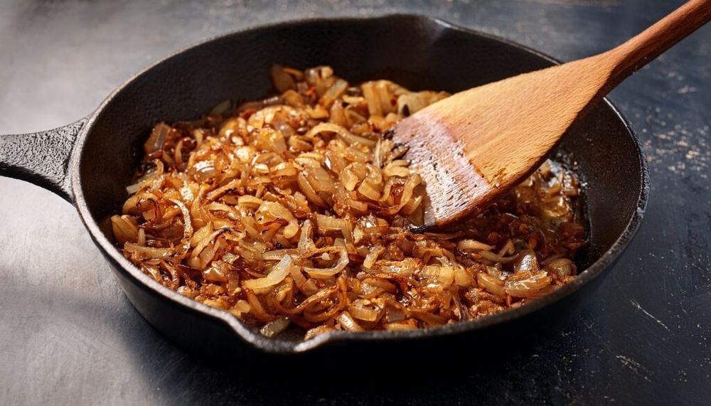 Why Your Caramelized Onions Never Get Dark Enough