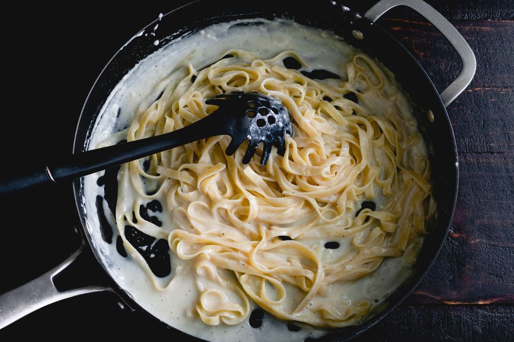 Why Your Alfredo Sauce Always Breaks and Gets Grainy