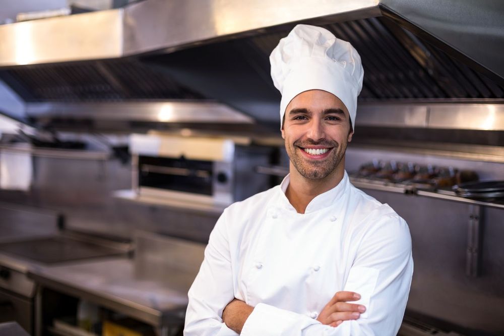 What a Chef Learns in the First Year That Takes a Home Cook a Decade