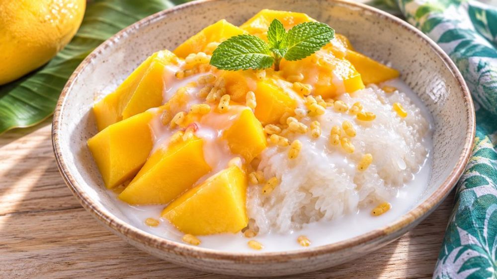 Trader Joe’s Mango Sticky Rice Is Finally in Stores — And the Reviews Are Already ’11/10′